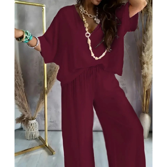Women's Maroon Pant Set Size Small, NIP - Picture 1 of 3
